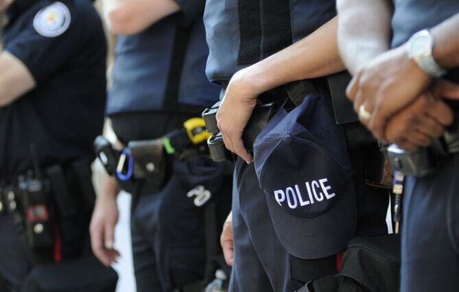Le Conseil d’État enjoint au ministère de l’Intérieur de supprimer le forfait de déplacement en cas de rappel sur astreinte pour les policiers